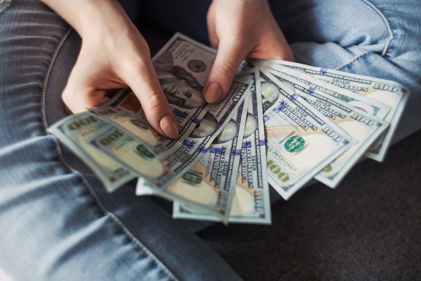 Cómo enseñar finanzas a tus hijos
